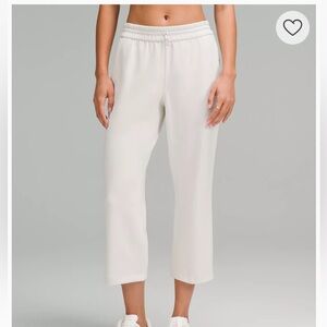 Lululemon Softstreme High-Rise Straight-Leg Cropped Cream Pants